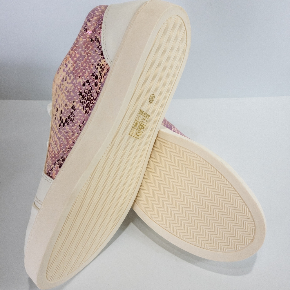 Journee Collection Lynz WIDE Sneakers Pink -9.5W - Picture 8 of 9